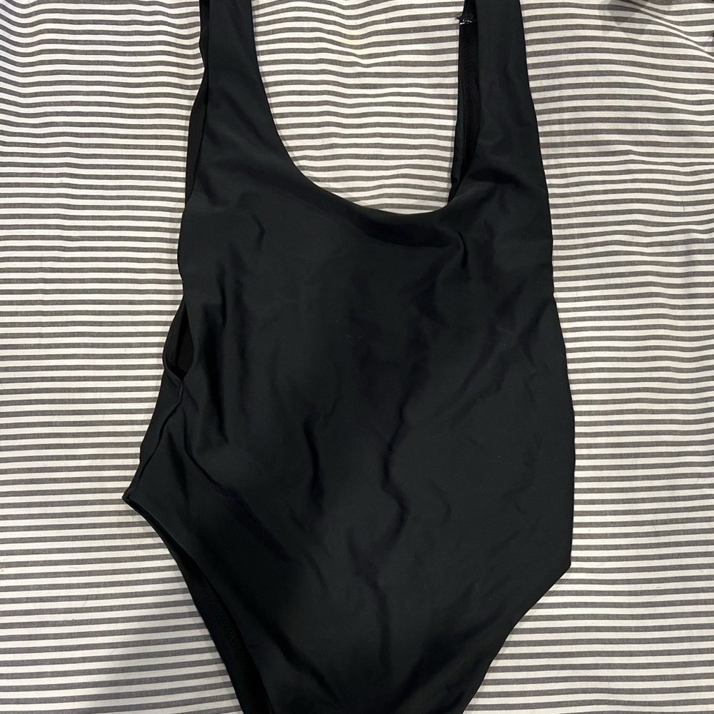 Aerie bathing suit - cheeky! Cute!